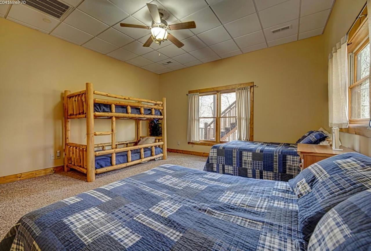 Cozy Creekfront Family Cabin-Pet Friendly -Gamerm-Hot Tub Hiawassee Exterior foto